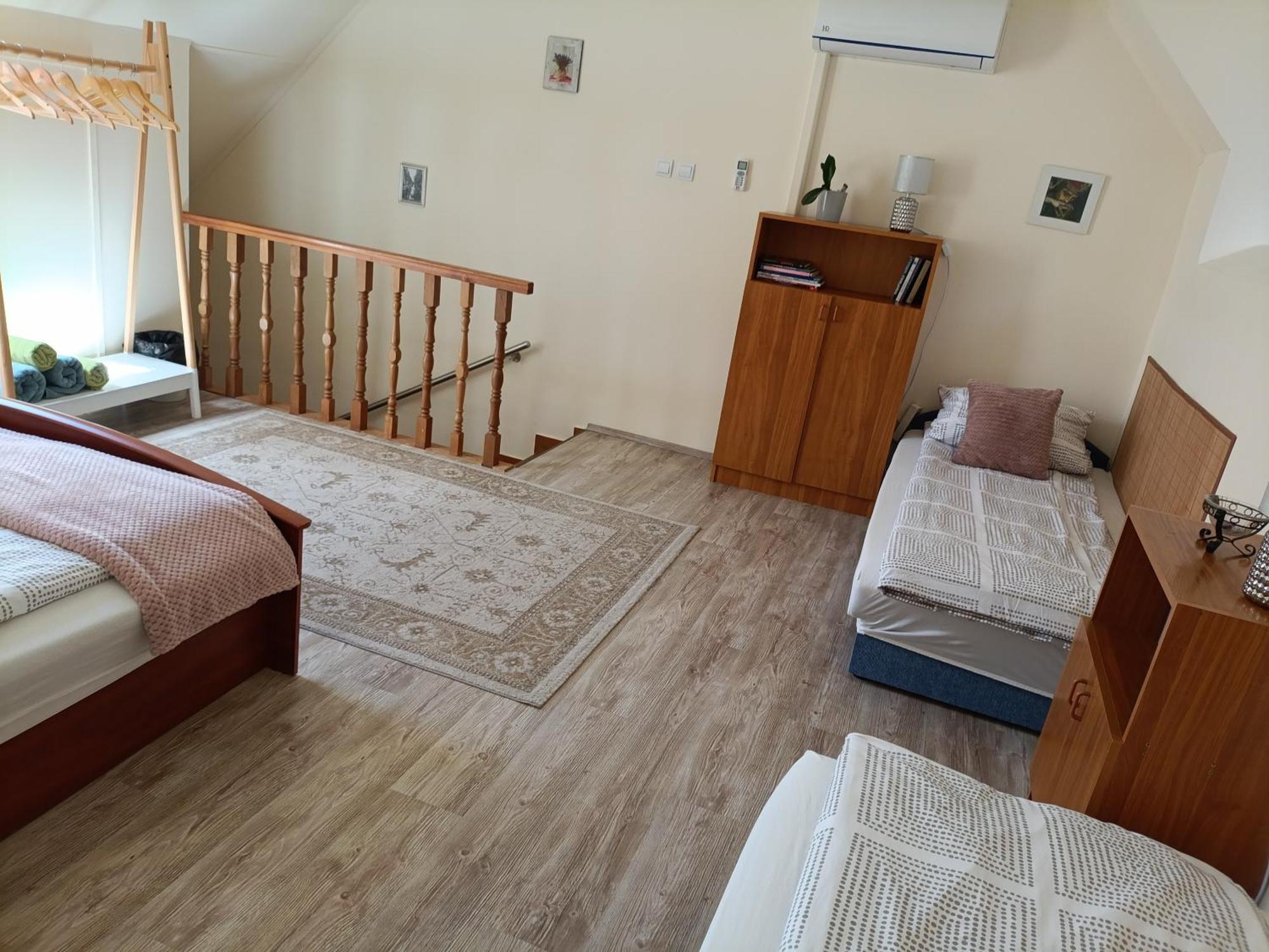 Cehmesterek Apartman Eger Exterior photo
