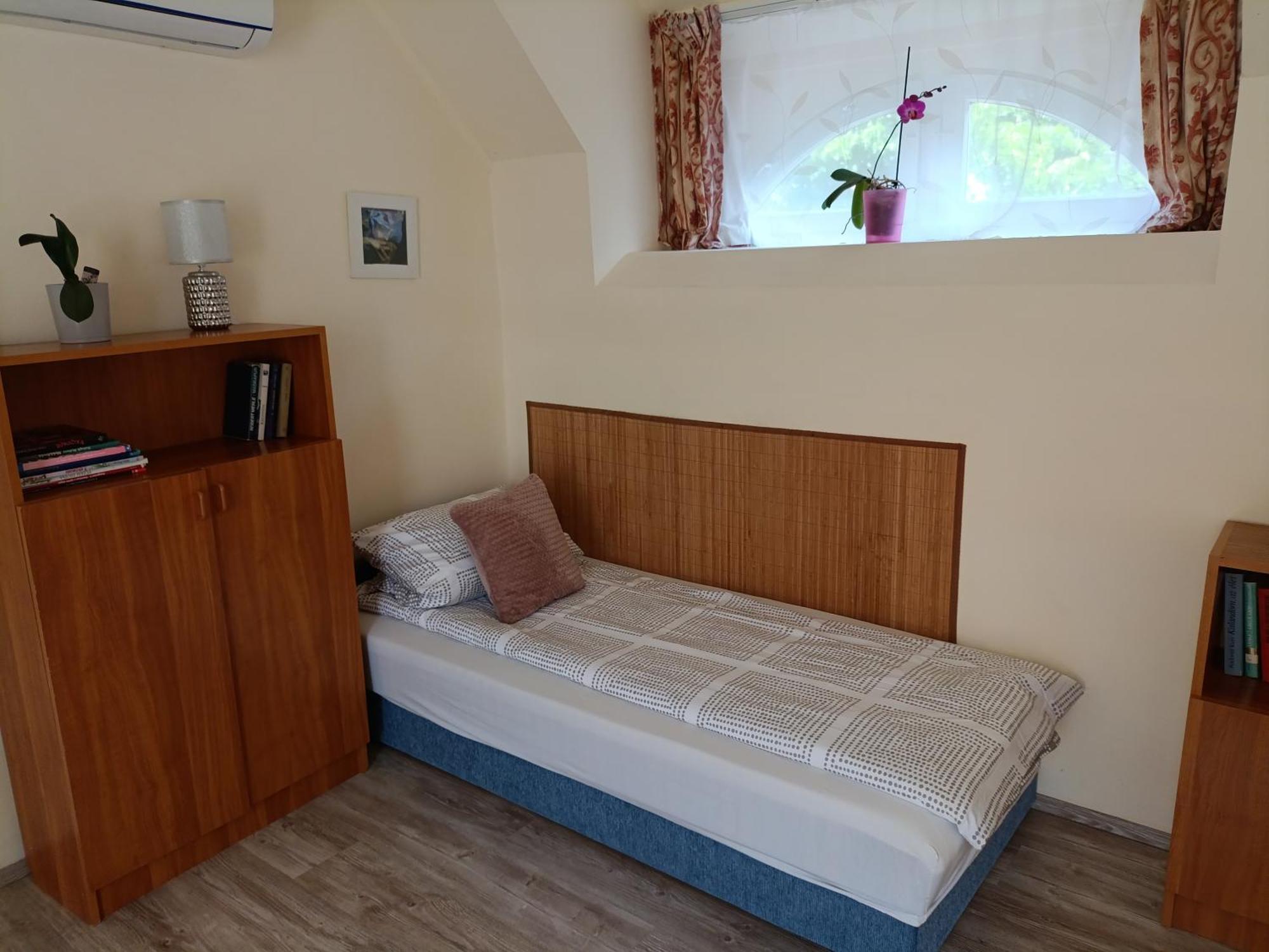 Cehmesterek Apartman Eger Exterior photo